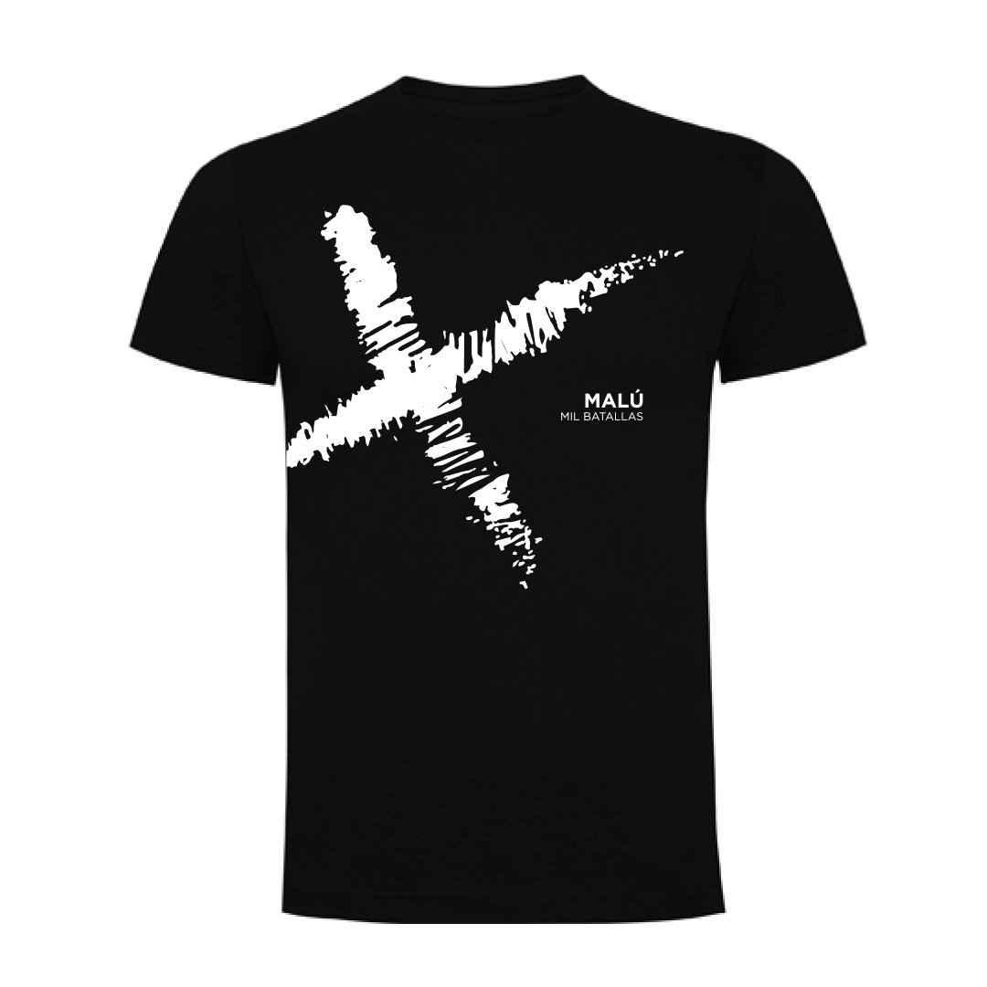 Camiseta unisex Mil Batallas negra Malú en SMFSTORE